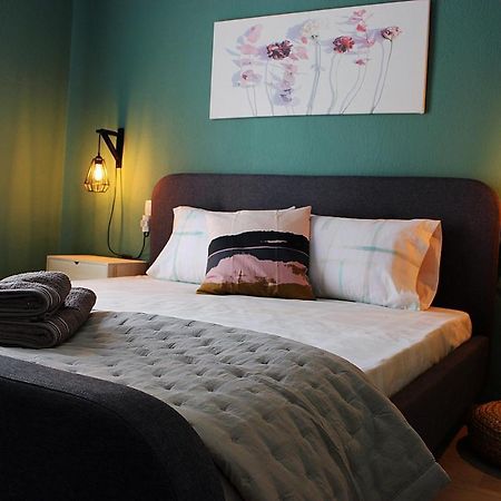 Homel Rocks -Elegant Apt 2Bd -Amazing Garden View Kalambaka Esterno foto