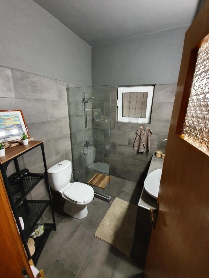 Homel Rocks -Elegant Apt 2Bd -Amazing Garden View Kalambaka Esterno foto