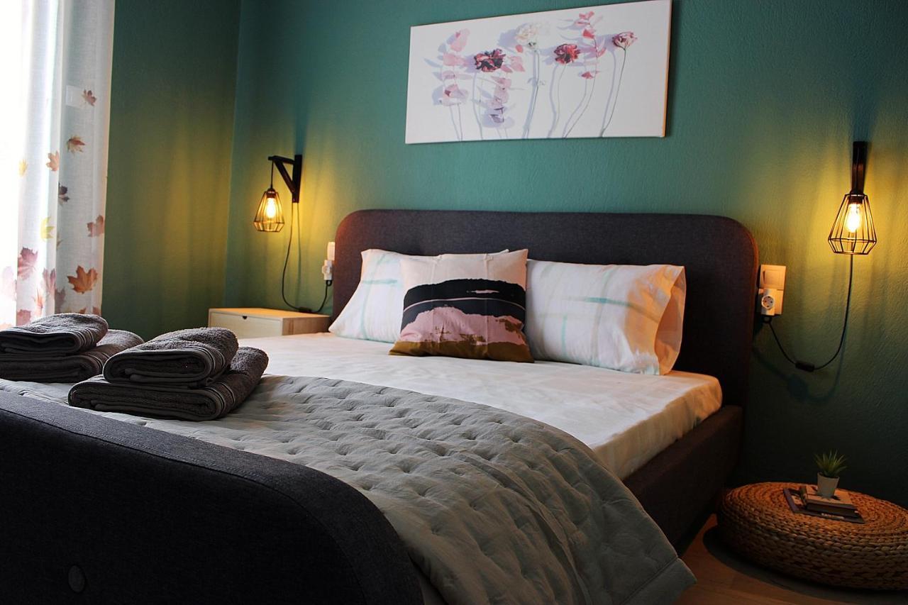 Homel Rocks -Elegant Apt 2Bd -Amazing Garden View Kalambaka Esterno foto