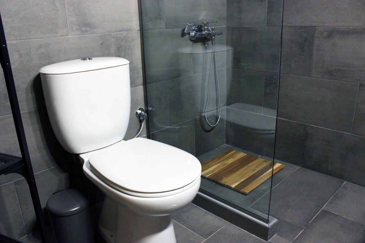 Homel Rocks -Elegant Apt 2Bd -Amazing Garden View Kalambaka Esterno foto