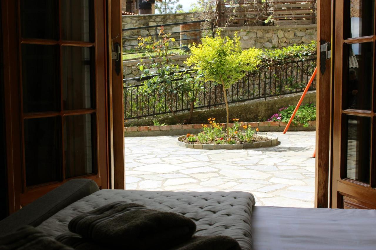 Homel Rocks -Elegant Apt 2Bd -Amazing Garden View Kalambaka Esterno foto